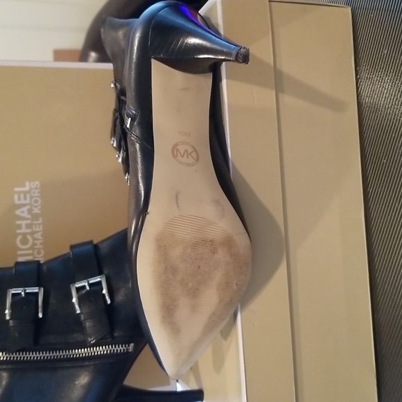 Michael kors ankle boots - leather side zip heels - Picture 4 of 7